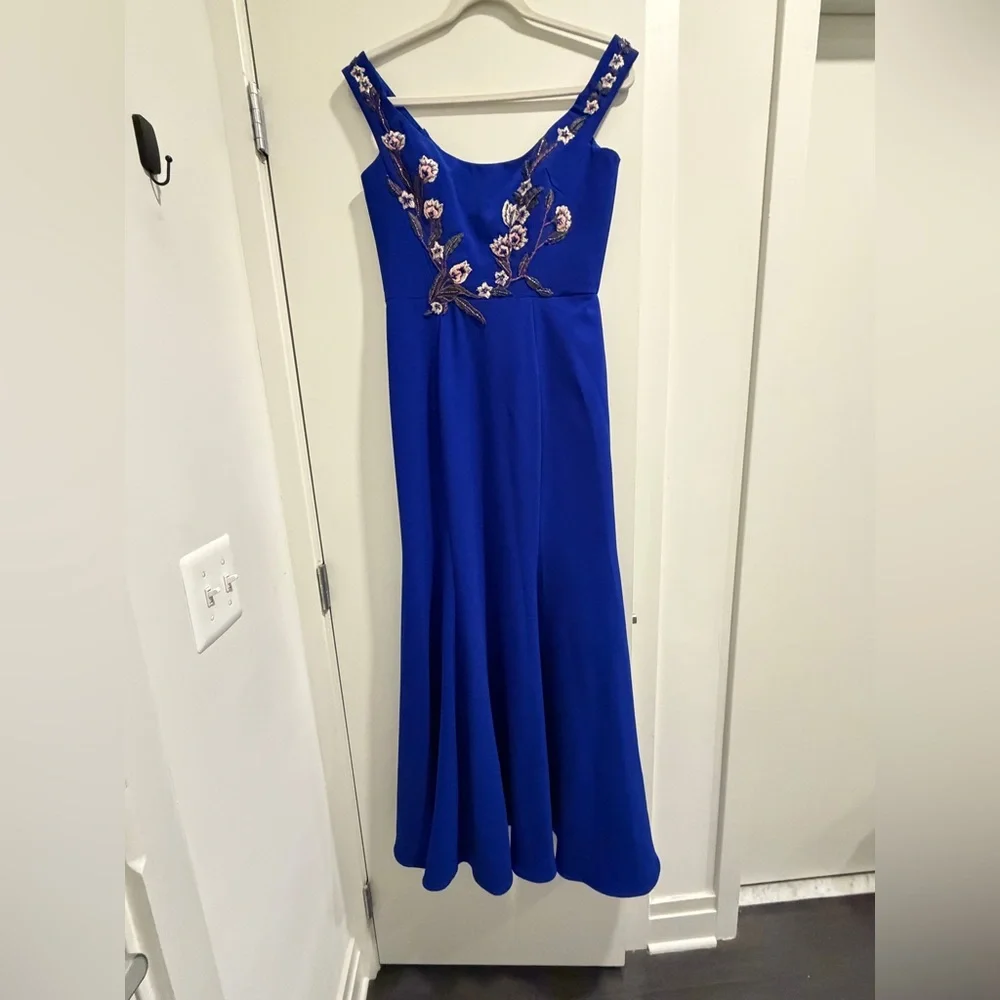 Marchesa Notte Blue Floral Embroidered Long Formal Evening Gown Dress - Picture 7 of 16